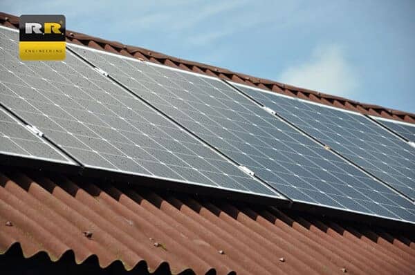 Structura panouri fotovoltaice pe acoperis